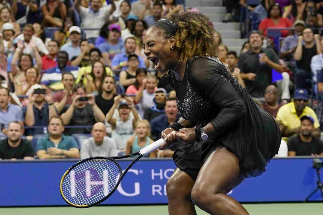 43 yaşındaki Serena Williams öyle fotoğraflar paylaştı ki 17 milyon takipçisi büyülendi 1